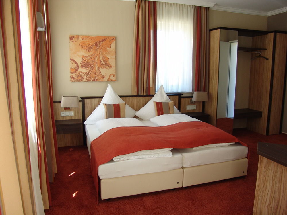 M13 Hotel Riol ภายนอก รูปภาพ
