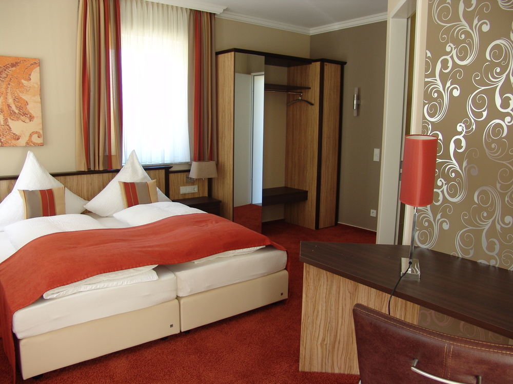 M13 Hotel Riol ภายนอก รูปภาพ
