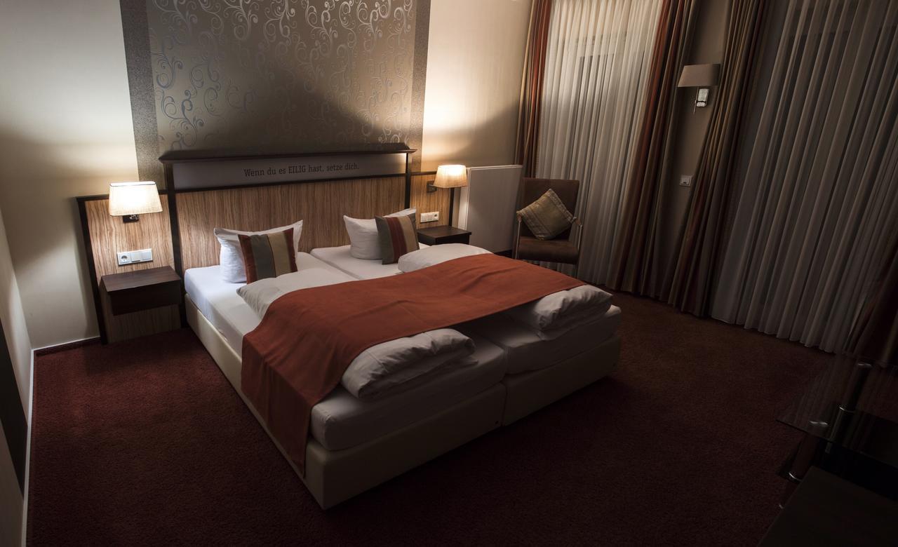 M13 Hotel Riol ภายนอก รูปภาพ